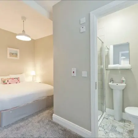Apartment Newly Renovated Self-catered Near Temple Bar Dublin