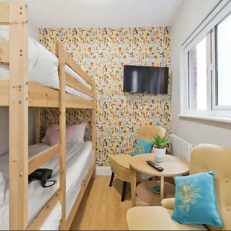 Newly Renovated Self-catered Near Temple Bar Apartment *