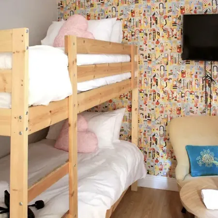Apartment Newly Renovated Self-catered Near Temple Bar *