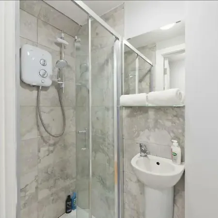 Newly Renovated Self-catered Near Temple Bar *