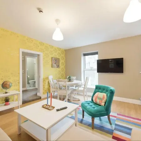 Apartment Newly Renovated Self-catered Near Temple Bar Dublin