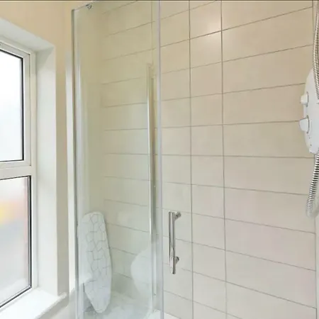 Apartment Newly Renovated Self-catered Near Temple Bar *
